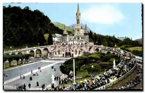 Cartes postales moderne Lourdes Depart De La Procession Aux Flambeaux