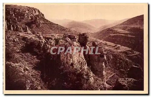 Cartes postales La Douce France Gorges du Tarn De Sainte Enimie a meyrueis Le canon de la Jonte et le massif de