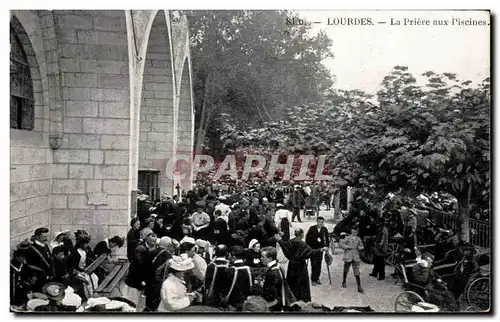 Cartes postales Lourdes La Priere aux Piscines