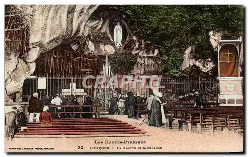 Ansichtskarte AK Les Hautes Pyrenees Lourdes La Grotte Miraculeuse