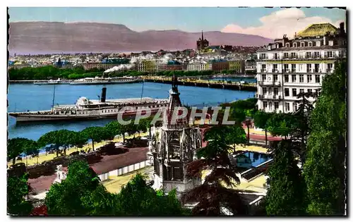 Cartes postales Geneve Monument Brunswick Et Vue Sur La Ville Bateau Helvetie