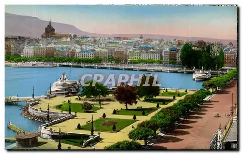 Cartes postales Geneve Quai du Mont Blanc Et Vue Sur La ville Bateau