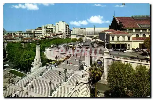 Cartes postales moderne Le Carrefour Du Monde Marseille L&#39Escalier Monumental Gare Saint Charles