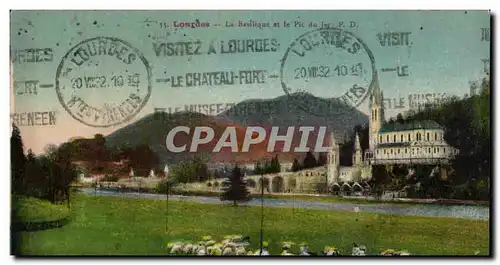 Cartes postales Lourdes La Basilique Et Le Pic Du Jer Moutons