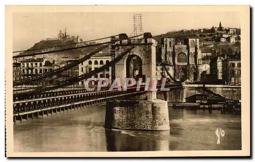 Ansichtskarte AK Vienne sur le Rhone Pont de Sainte Colombe A Gauche Nd de Pipet Cathedrale St Maurice