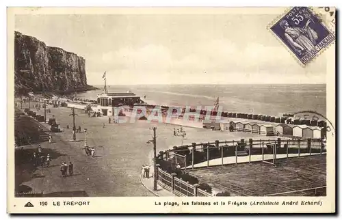 Ansichtskarte AK Le Treport La Plage les Falaises et la Fregate