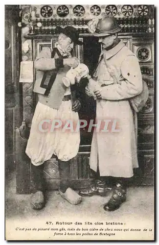 Cartes postales Autour des lits clos bretons Militaria Soldat Poilu Folklore costume