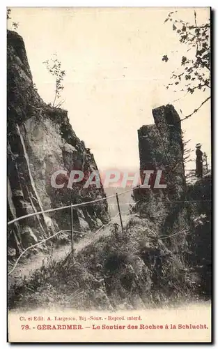 Ansichtskarte AK Gerardmer Le Sentier Des Roches a la Schucht