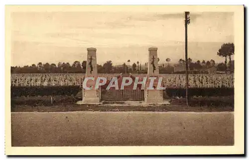 Ansichtskarte AK Bras pres Verdun Le Cimetiere Militaire francais Militaria