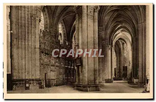 Cartes postales Chartres Interieur de la Cathedrale La Deambulatoire