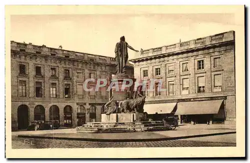 Cartes postales La Ville Renaissante Reims Place Royale et Statue de Louis XV