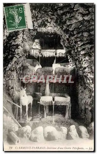 Ansichtskarte AK Clermont Ferrand Interieur D&#39Une Grotte petrifiante