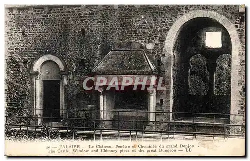 Ansichtskarte AK Falaise Le Chateau Fenetre et Cheminee du Grand Donjon The Castle Window and Chimney piecc of th