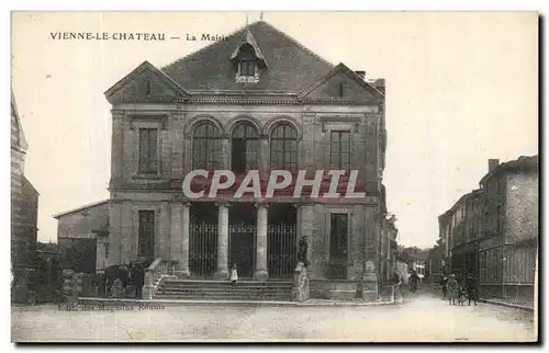 Cartes postales Vienne Le Chateau La Mairie