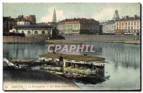 Cartes postales Nantes La Poissonnerie Les Tours Saint Nicolas et Saint Clement Lavandieres