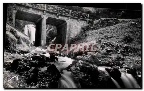 Cartes postales moderne Environs de Bareges Pont et cascade de Gripp Artigues