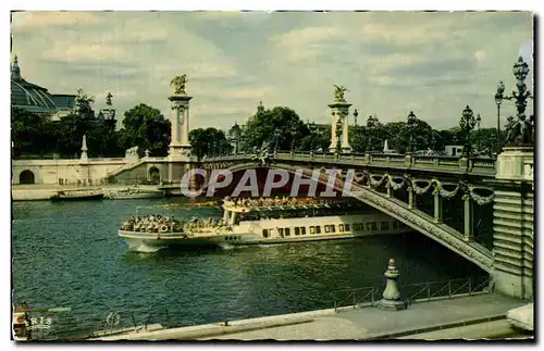 Cartes postales moderne Paris Le Pont Alexandre III Le Grand Palais Peniche