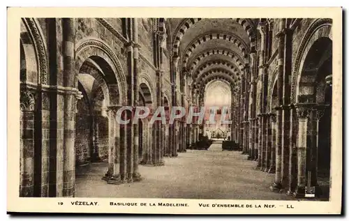 Cartes postales Vezelay Basilique De La Madeleine Vue D&#39Ensemble De La Nef