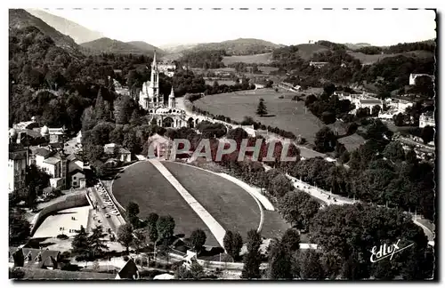 Cartes postales Lourdes La Basilique la Souterraine