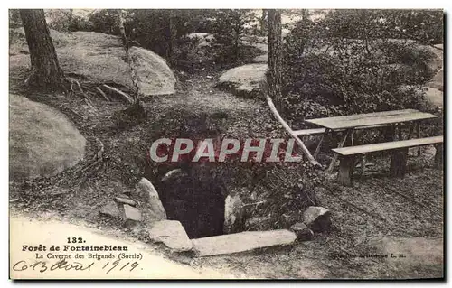 Ansichtskarte AK Foret de Fontainebleau La Caverne des Brigands