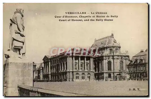 Cartes postales Versailles Le Chateau Cour d&#39Honneur Chapelle et statue de Sully