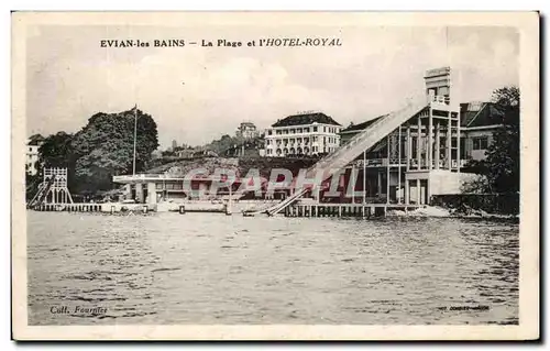 Cartes postales Evian les Bains la Plage et l&#39Hotel Royal