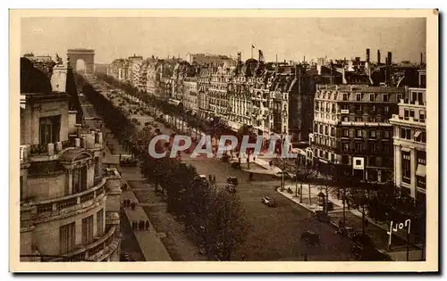 Cartes postales Paris En Flanant Avenue Des Champs Elysees