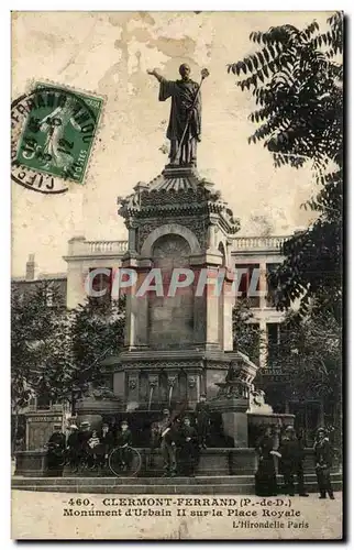 Ansichtskarte AK Clermont Ferrand Monument d&#39Urbain II sur la Place Royale