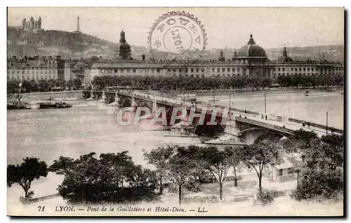 Ansichtskarte AK Lyon Pont de la Guillotiere et Hotel Dieu