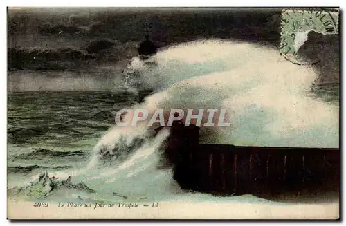 Cartes postales Le phare un jour de tempete