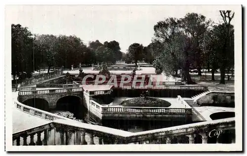 Ansichtskarte AK Nimes Jardins de la Fontaine