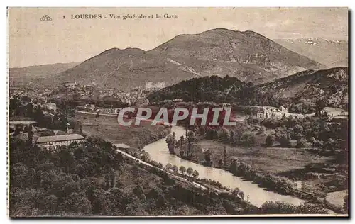 Cartes postales Lourdes Vue generale et le Gave