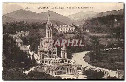 Ansichtskarte AK Lourdes La Basilique Vue Prise du Chateau Fort