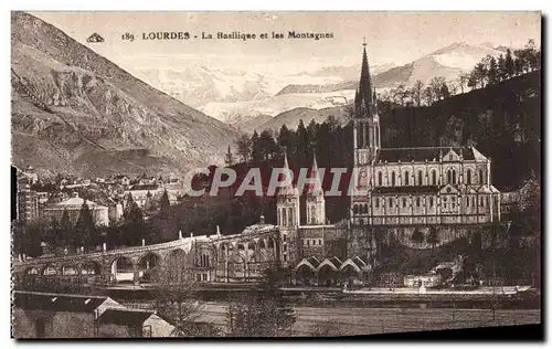 Ansichtskarte AK Lourdes La Basilique et les Montagnes