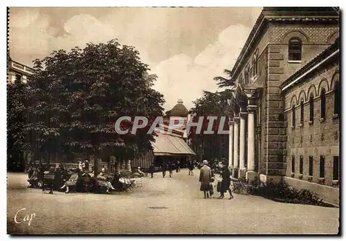 Ansichtskarte AK Chatelguyon Les Grands Thermes et le Casino