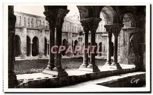 Cartes postales Arles Cloitre Saint Trophime Galerie