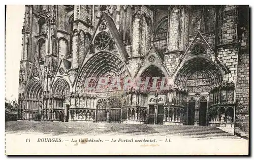 Ansichtskarte AK Bourges La Cathedrale Le Portail Occidental