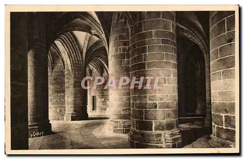 Cartes postales La Douce France Le Mont St Michel Abbaye La Crypte Des Gros Piliers