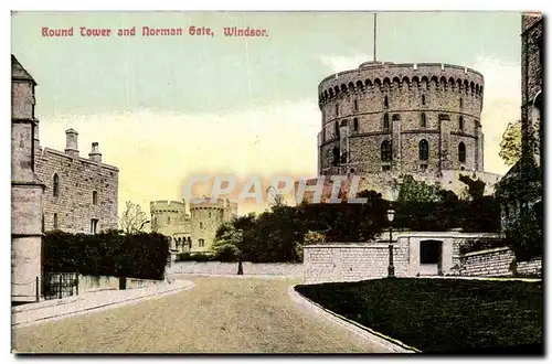 Cartes postales Round Cower and Norman gate windsor