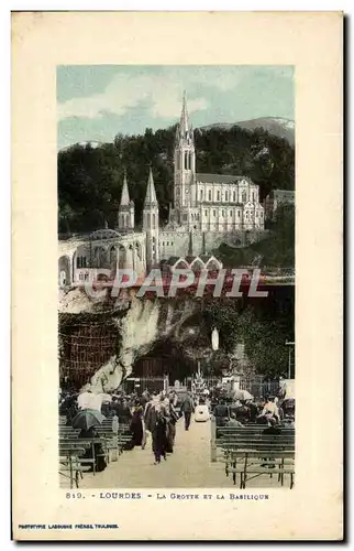 Cartes postales Lourdes La Grotte Et La Basilique