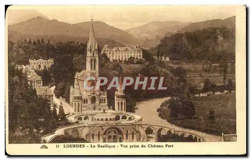 Cartes postales Lourdes La Basilique Vue prise du Chateau Fort