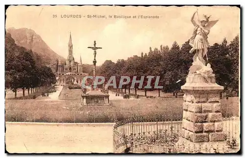 Cartes postales Lourdes St Michel la Basilique et l&#39Esptanade