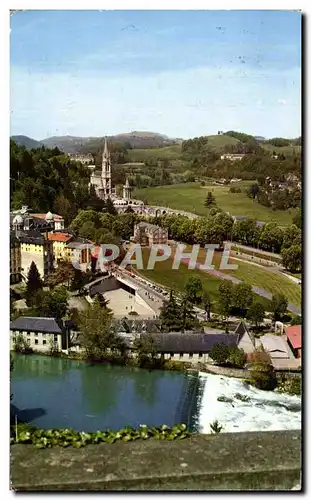 Cartes postales Lourdes Le Gave et les Sanctuaires