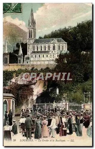 Cartes postales Lourdes La Grotte et la Basilique