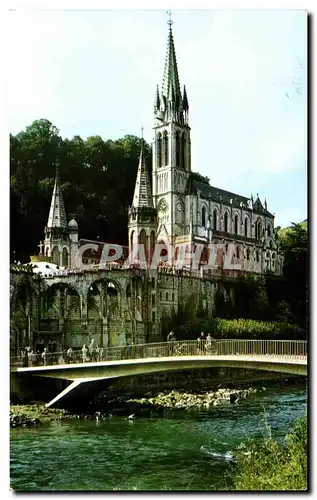 Cartes postales moderne Lourdes La Basilique Et Le Pont Sur La Gave