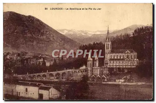 Ansichtskarte AK Lourdes La Basilique et le Pic du Jer