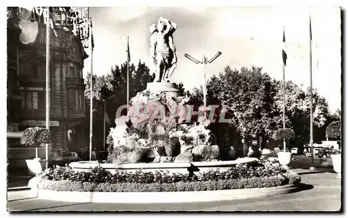 Cartes postales moderne Montpellier La Fontaine des Trois Graces