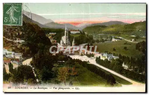 Cartes postales Lourdes La Basilique Vue plongeante