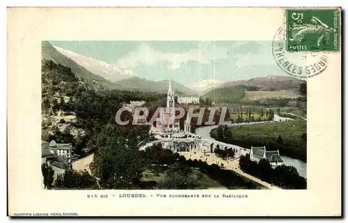 Cartes postales Lourdes Vue plongeante sur la Basilique