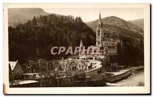 Cartes postales Lourdes Vue d&#39ensemble sur la basilique